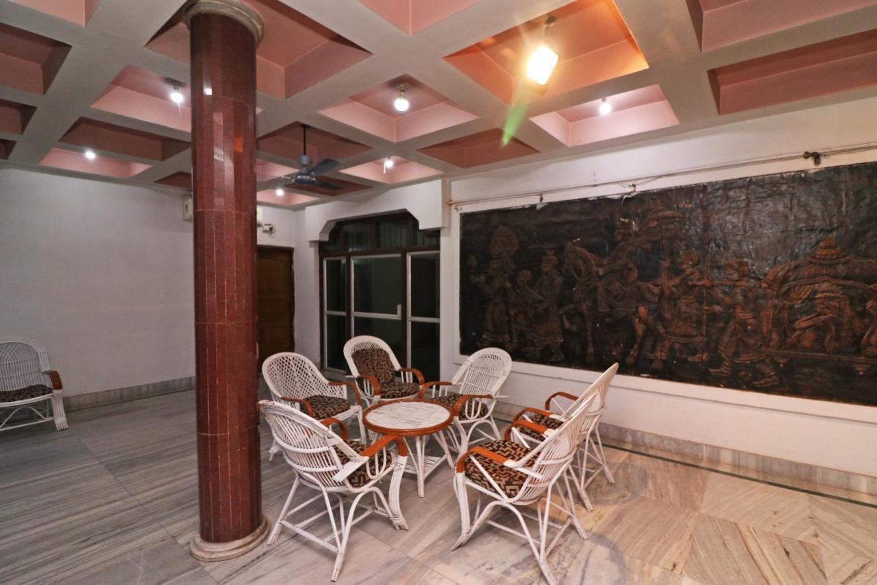 Oyo 18668 Ananya Guest House Durgāpur Dış mekan fotoğraf
